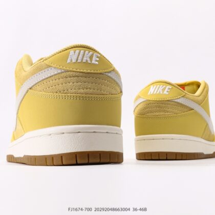 Nike Dunk SB Low FJ1674-700