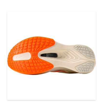 Nike Vaporfly NEXT% FN8455-105
